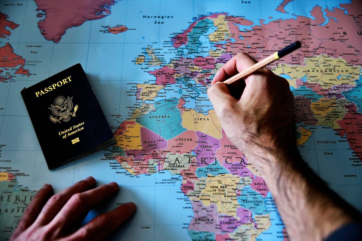 learning to speak spanish for travel: Skip the Textbooks, Start Speaking