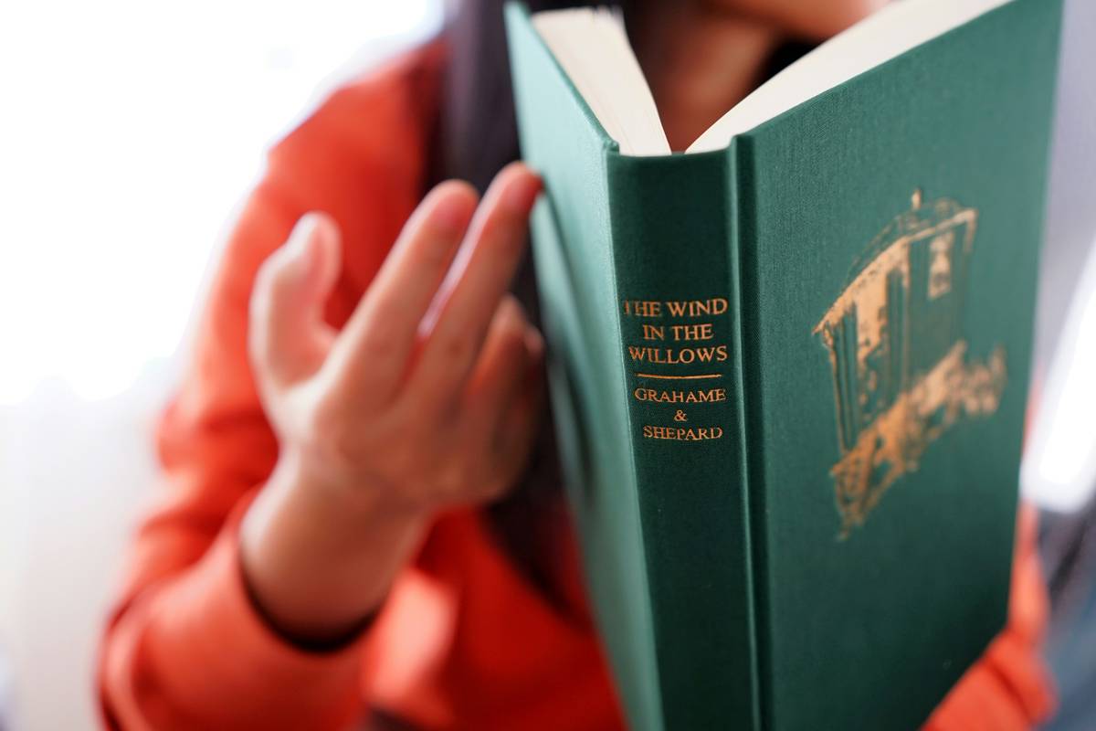 Simple Spanish Phrases for Travel: 7 Essential Ways to Avoid Costly Mistakes